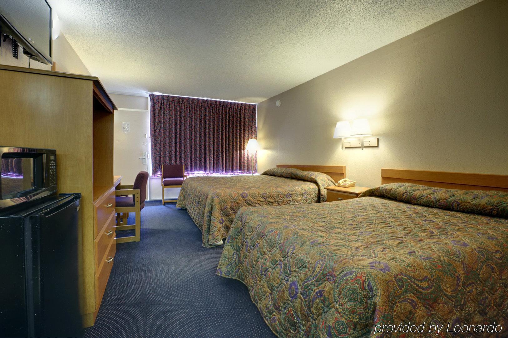 Americas Best Value Inn Alachua Ruang foto